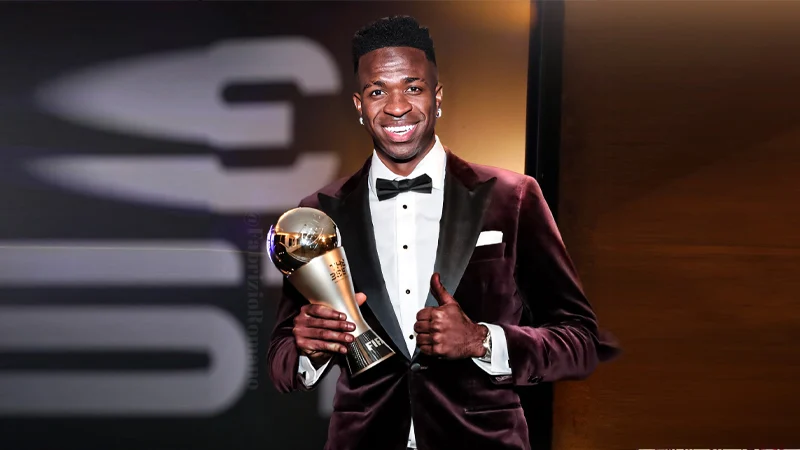 ফিফা দ্য বেস্ট উঠলো ব্রাজিলিয়ান ফরোয়ার্ড ভিনিসিয়ুসের হাতে